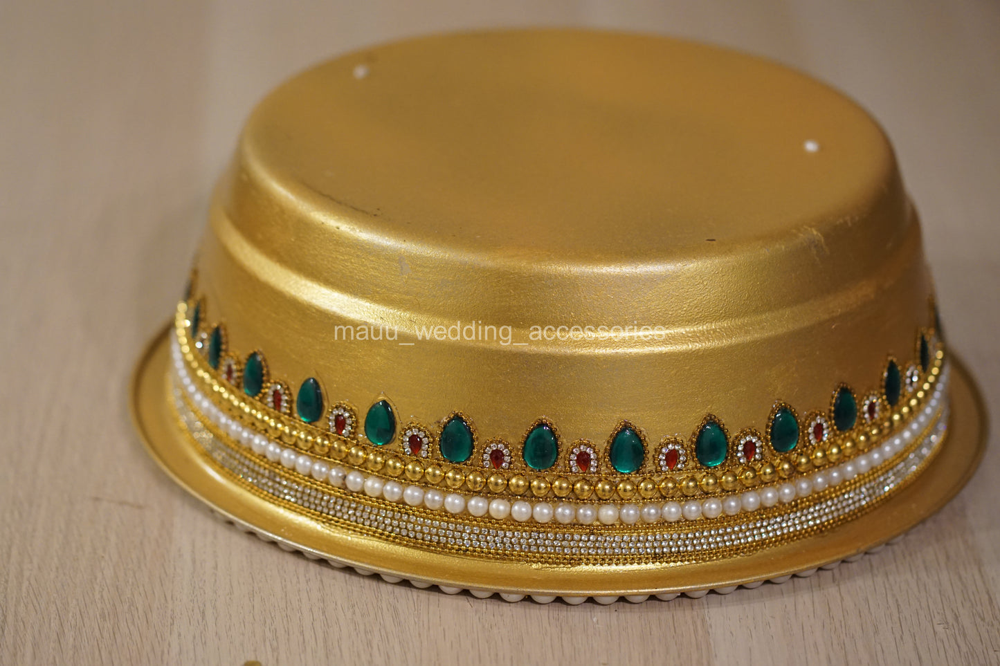Talambrala Basin - GOLD & WHITE , GREEN