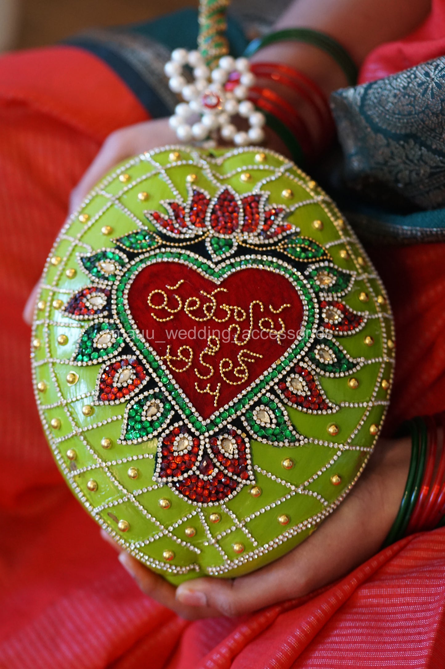 Fresh Kobbari Bondam - Heart & Lotus Design
