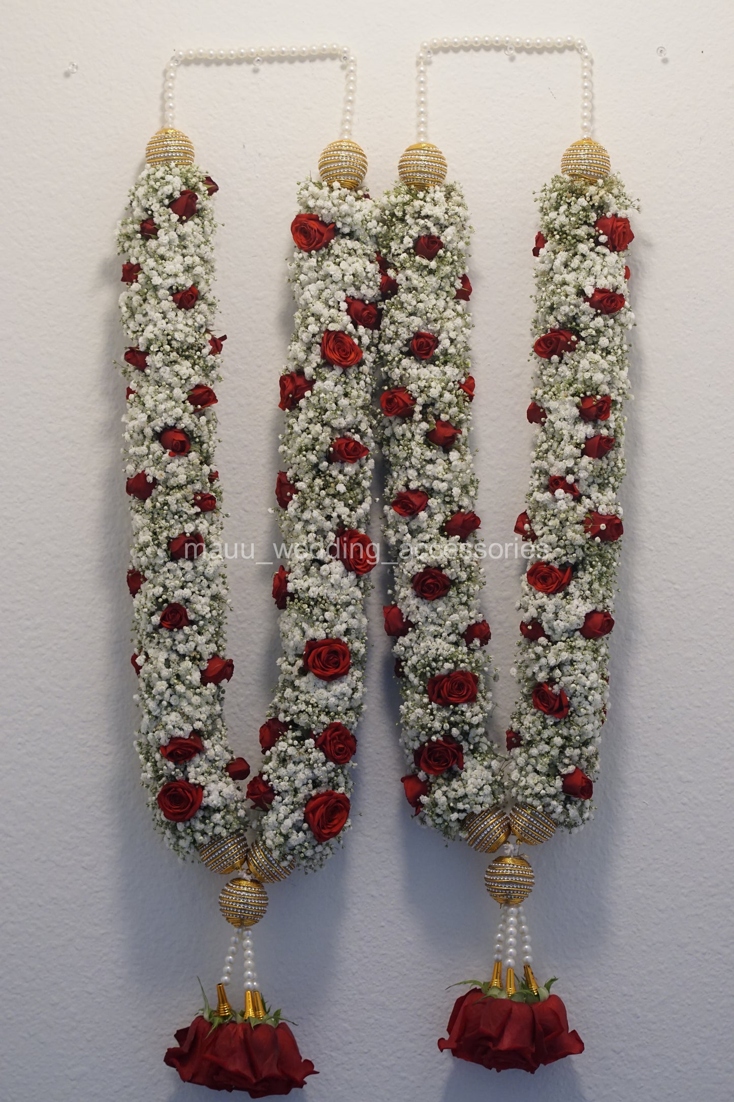 Fresh Flower Garlands – Roses & Baby's Breath - Customization Available