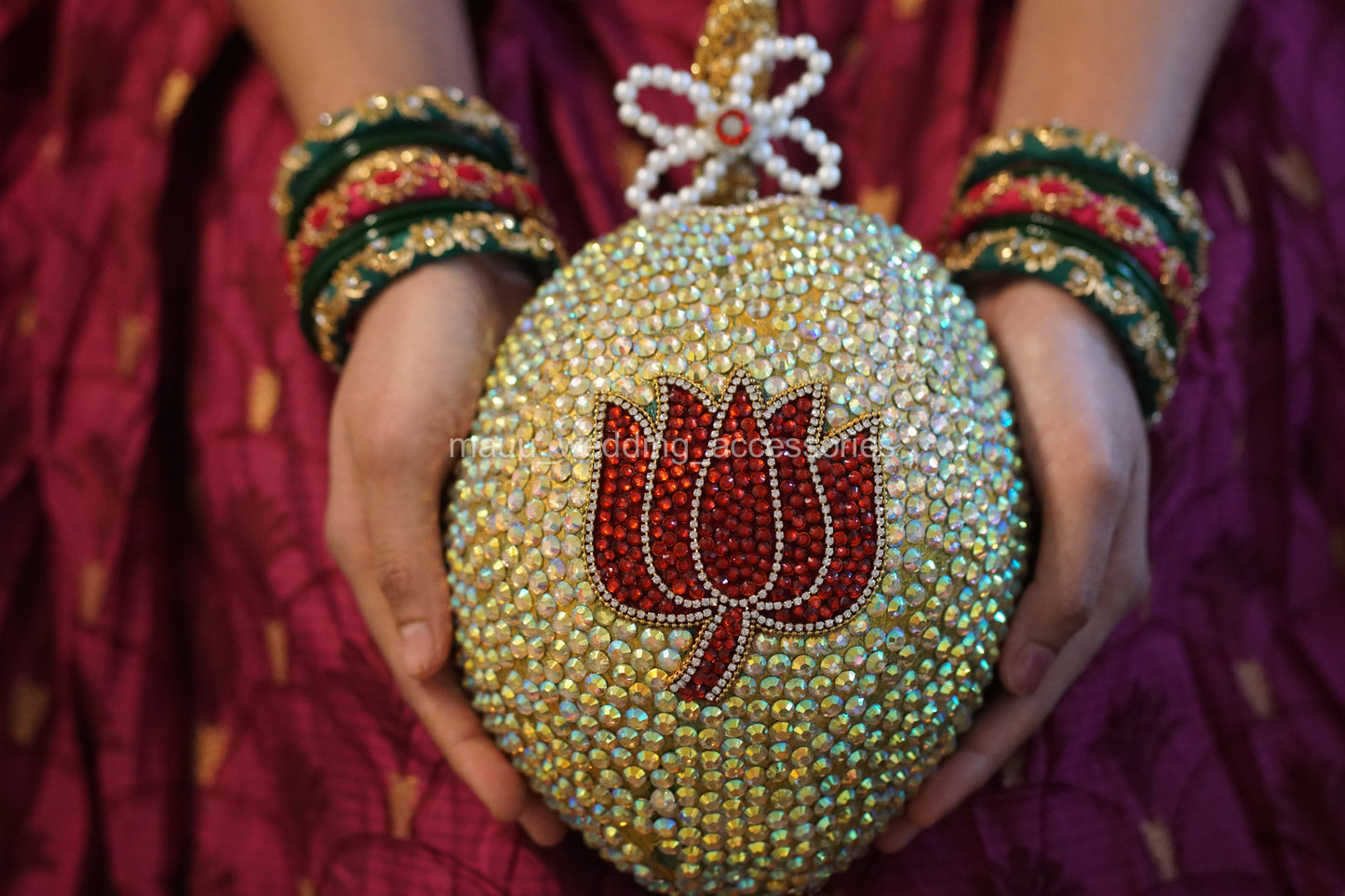 Fresh Kobbari Bondam - Lotus - Full Design