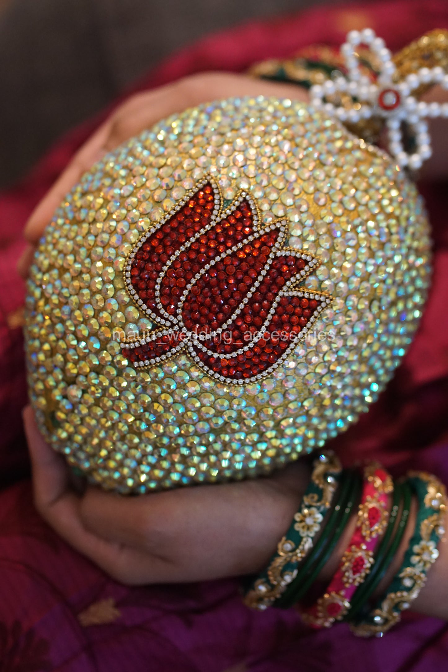 Fresh Kobbari Bondam - Lotus - Full Design