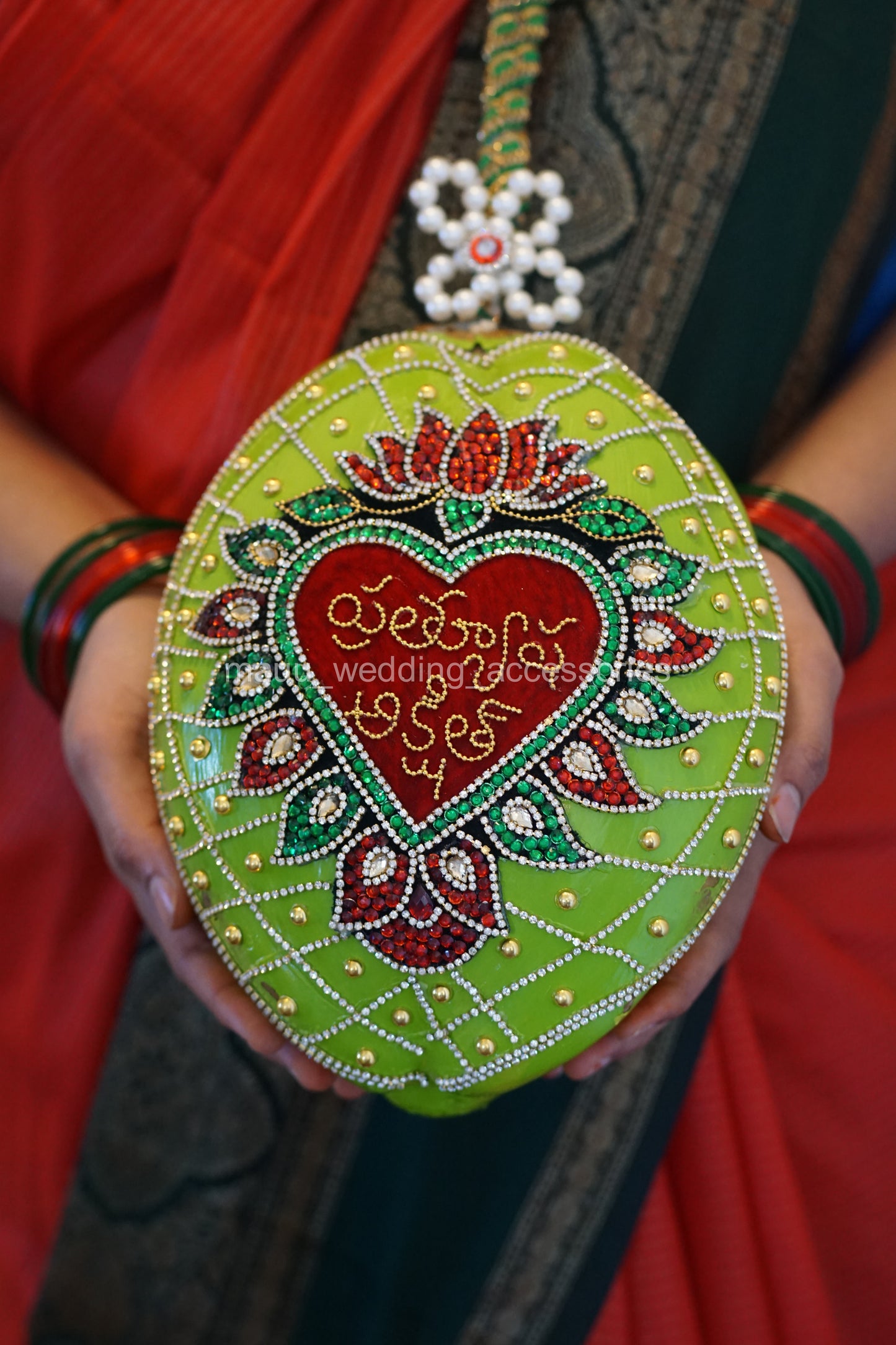 Fresh Kobbari Bondam - Heart & Lotus Design