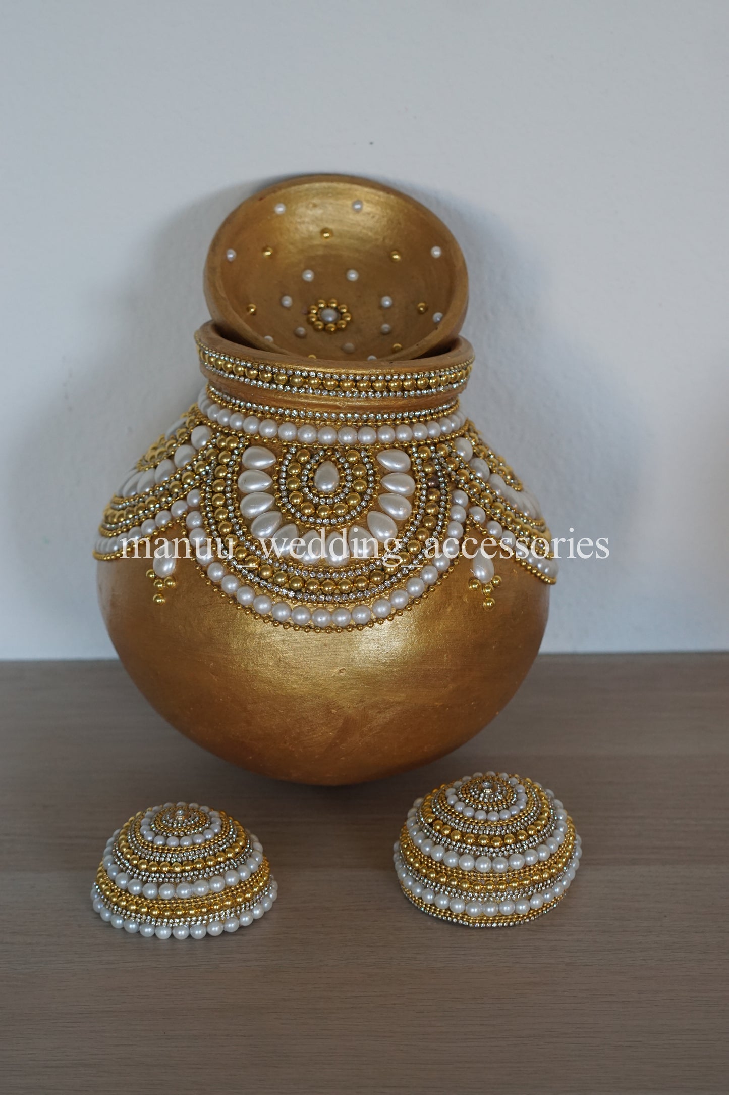 Ariveni Pot or Kunda - One ONLY