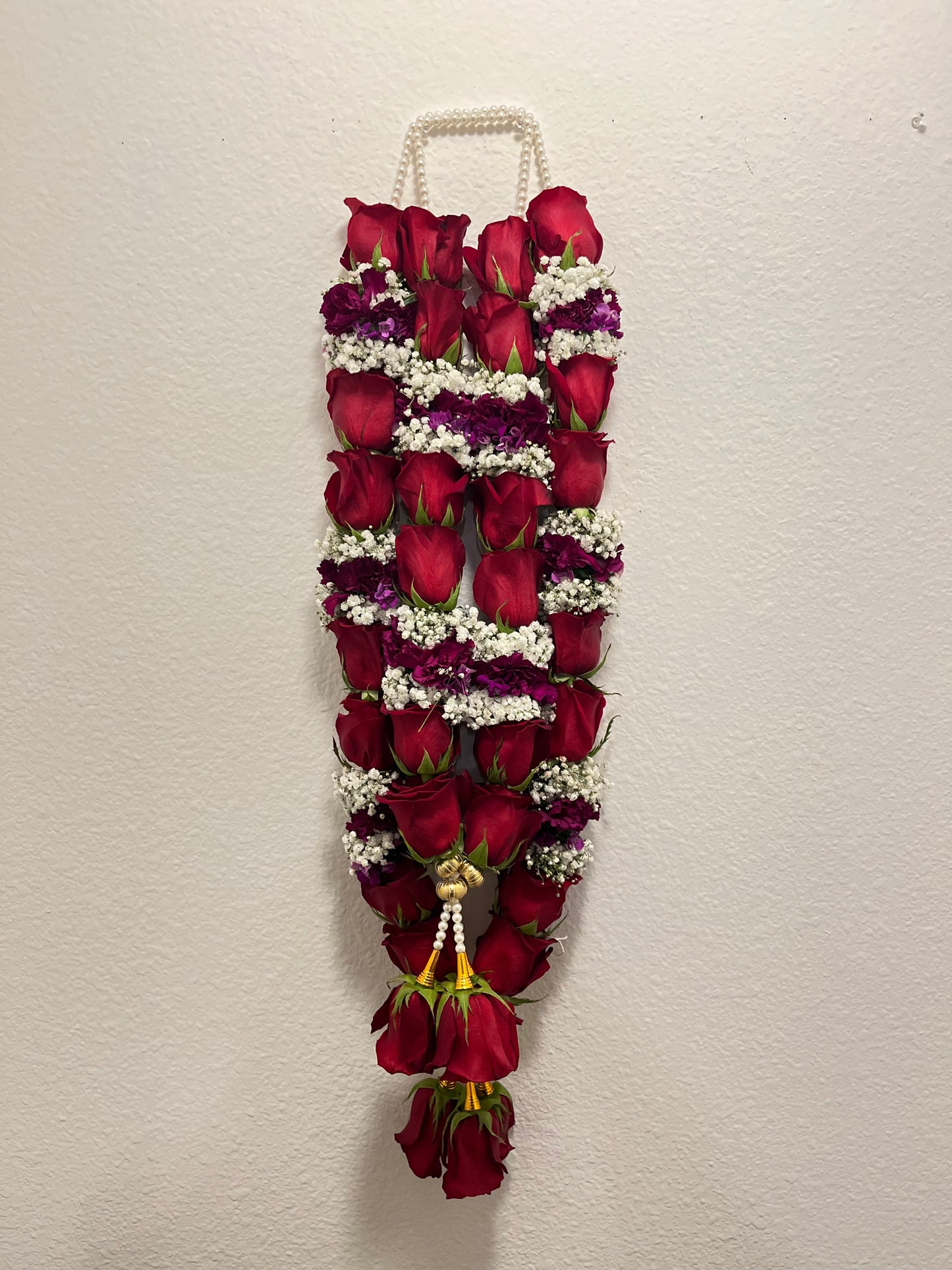 Fresh Flower Garlands – Roses & Baby's Breath - Customization Available
