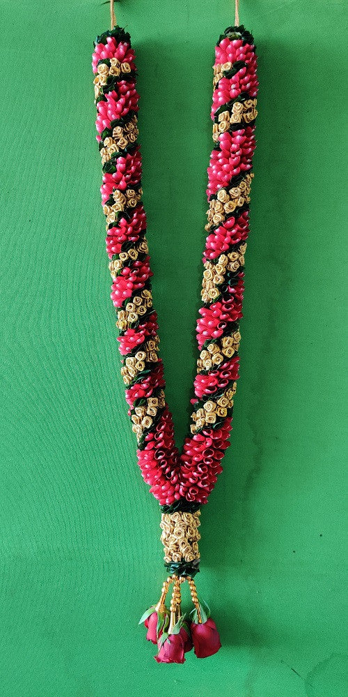 Fresh Flower Garlands – Rose Petal