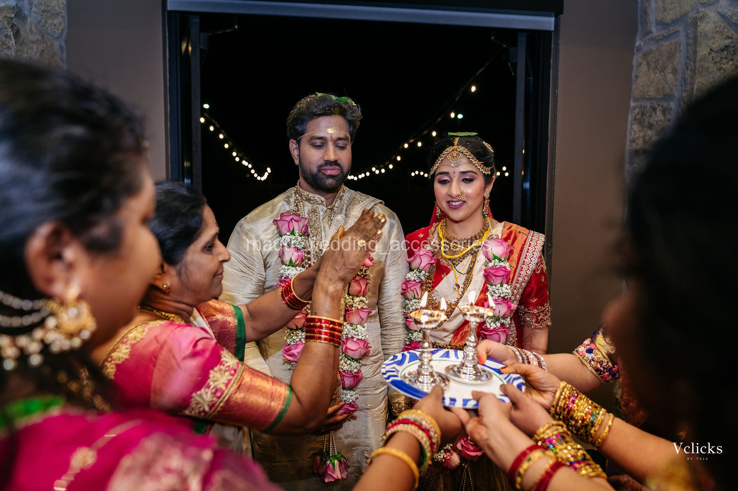 తాజా పూల దండలు – గులాబీలు &amp; శిశువు శ్వాస - అనుకూలీకరణ అందుబాటులో ఉంది 