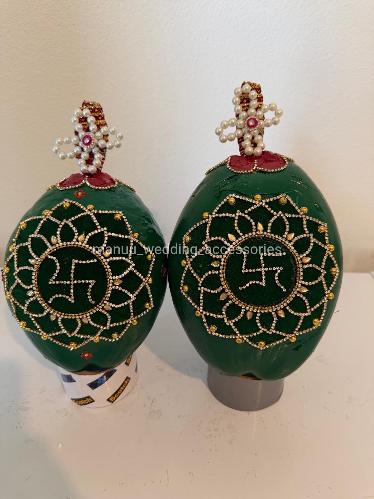 Fresh Kobbari Bondam - Flower with Swasthik Design