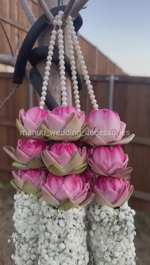 Fresh Flower Garlands – Lotus & Baby's Breath - Customization Available